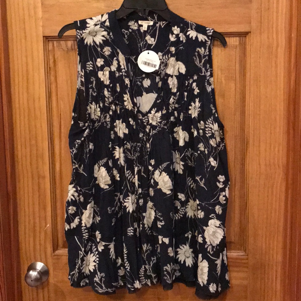 Sleeveless Top